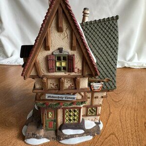Dickens Village/Department 56 - The Melancholy Tavern